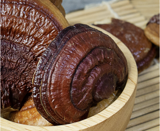 β-Glucan (trong Nấm Linh chi đỏ)